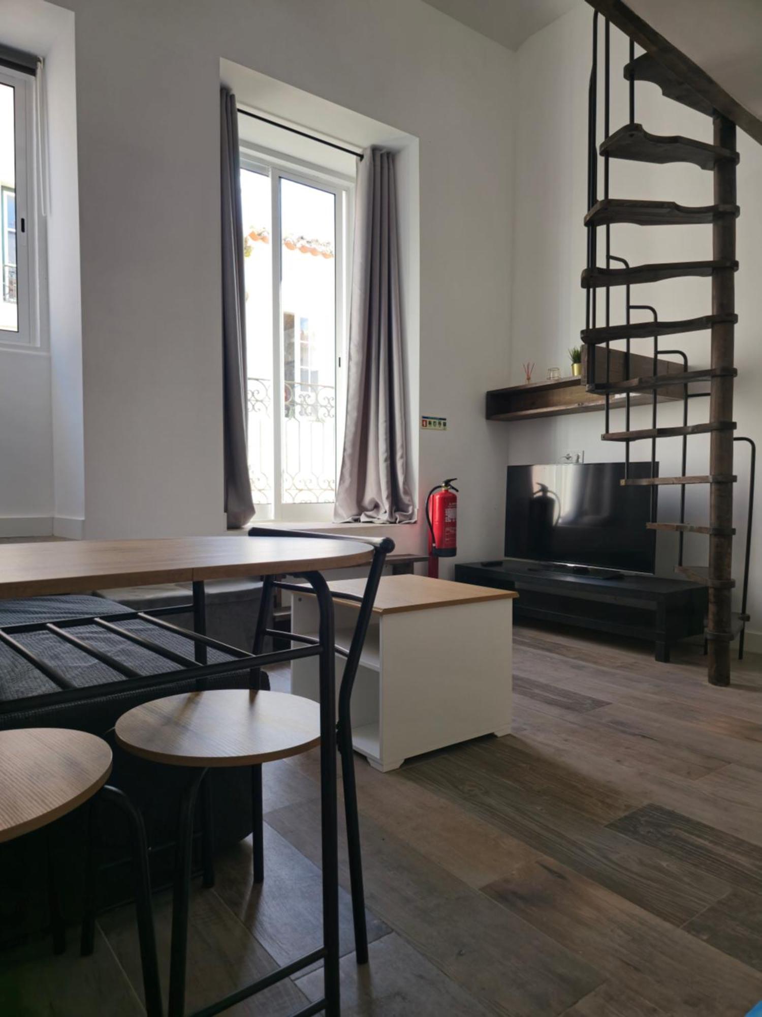 Esther Apartment Cozy Vacay Suite Setubal Luaran gambar
